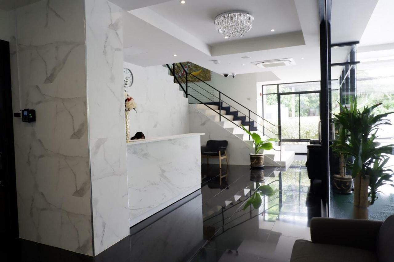 Pacific Residence 39 Bangkok Buitenkant foto